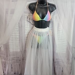 White waist cover up with adjustable clips only